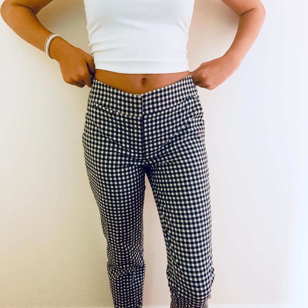 Super cute LOFT plaid pants size 2